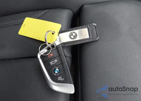 2019 BMW 330I из США, поврежденный, VIN WBA5R1C53KAE82114